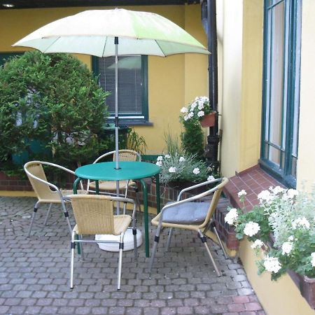Hotel Alga Устка Экстерьер фото