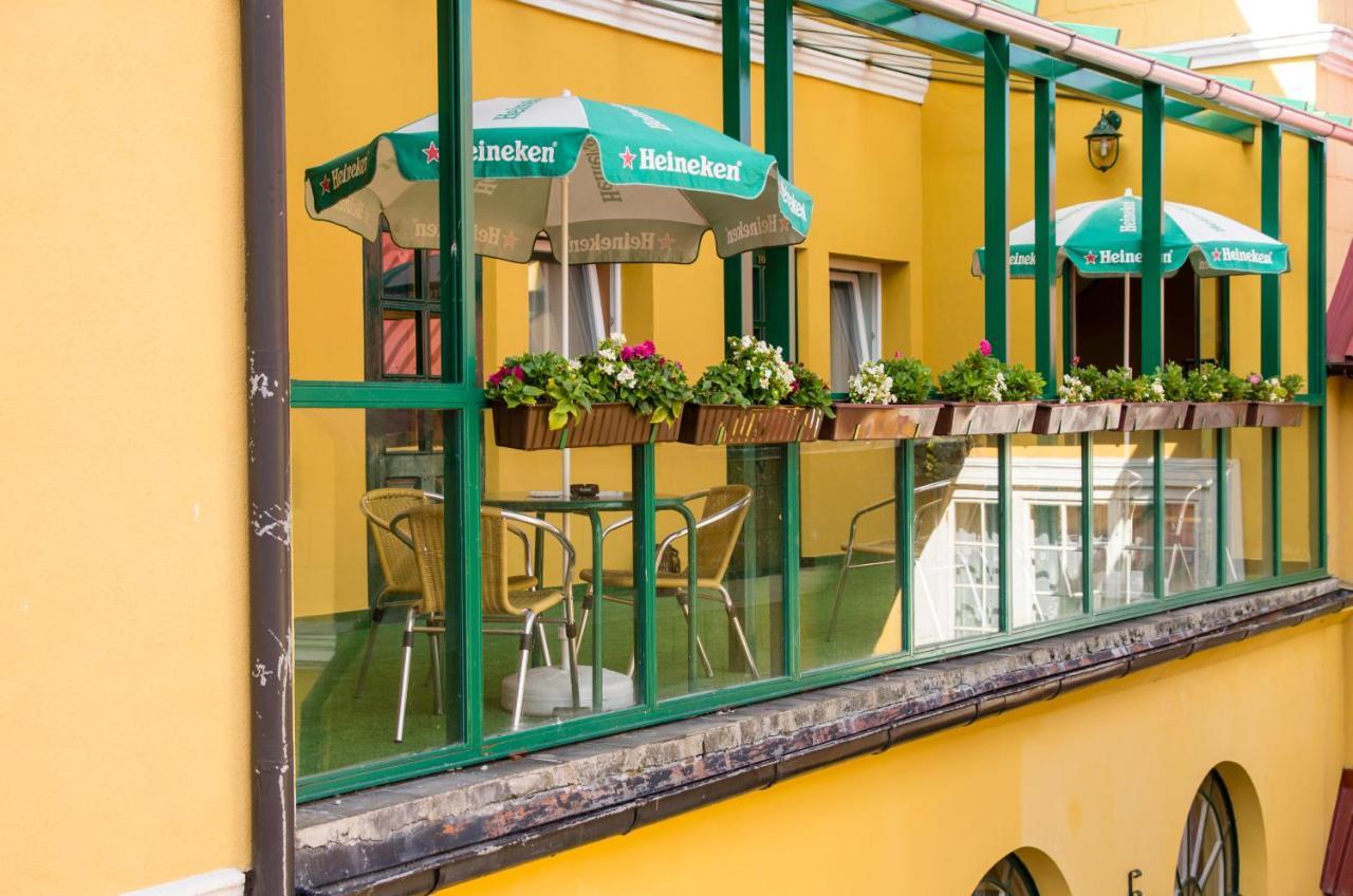 Hotel Alga Устка Экстерьер фото